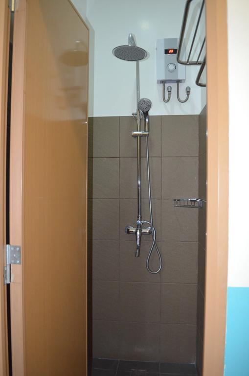 Hostellery Manila Pokoj fotografie